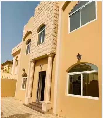 Wohn Klaar eigendom 7 Schlafzimmer U/F Alleinstehende Villa  zu vermieten in Al Sadd , Doha #7785 - 1  image 
